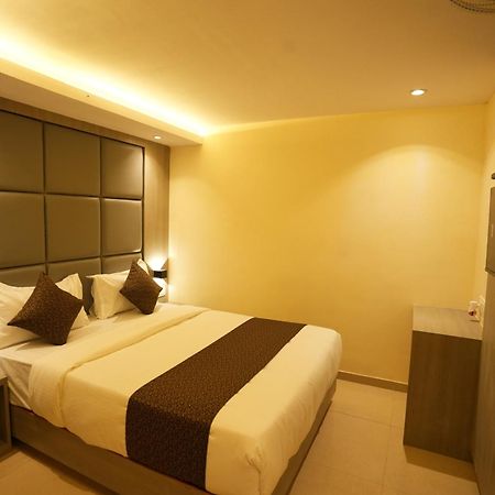 Hotel Boston Mumbai Ngoại thất bức ảnh
