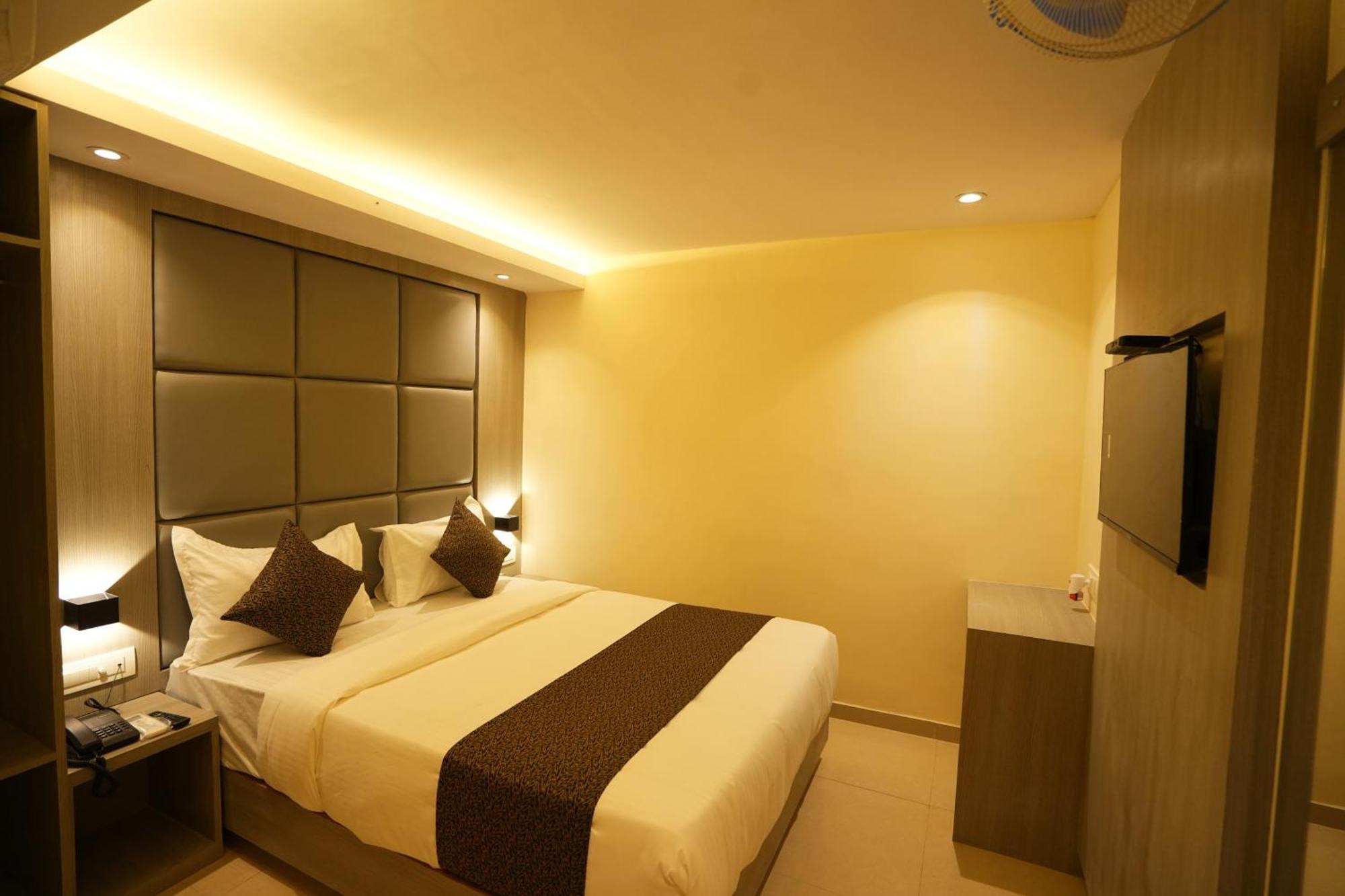 Hotel Boston Mumbai Ngoại thất bức ảnh