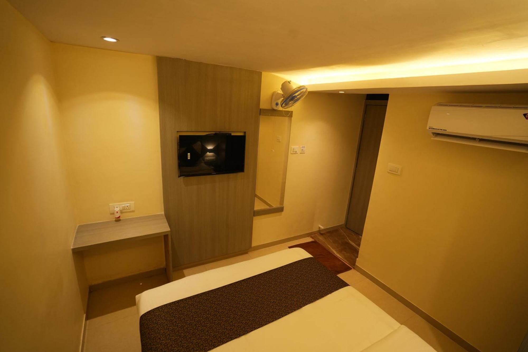 Hotel Boston Mumbai Ngoại thất bức ảnh